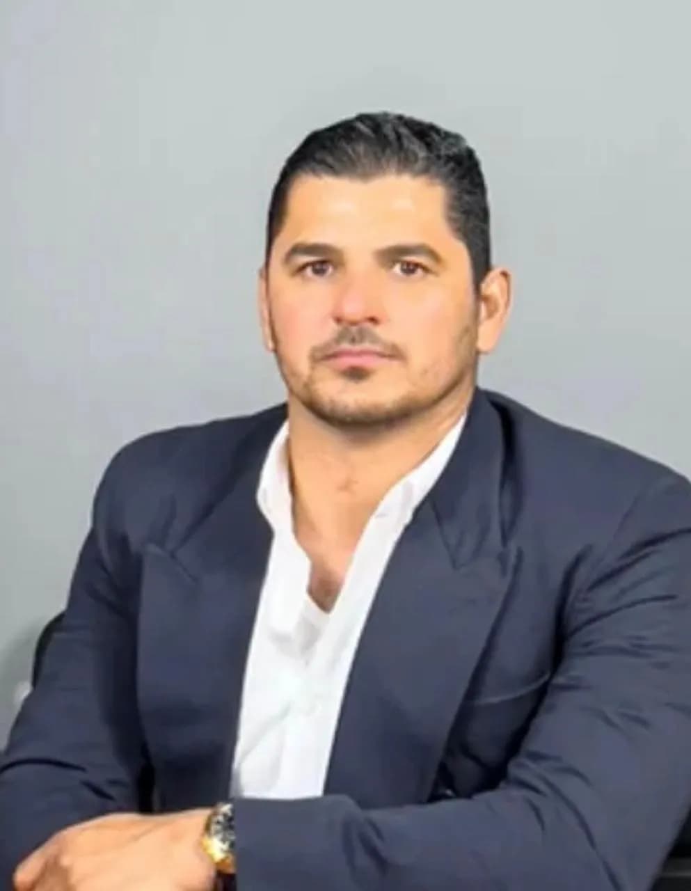 Adrián López